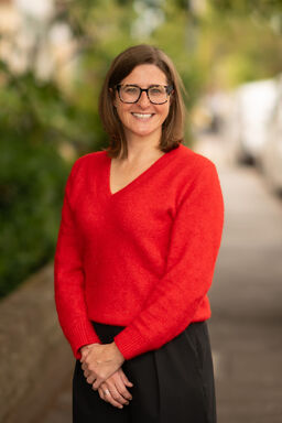 Headshot of Katie James 