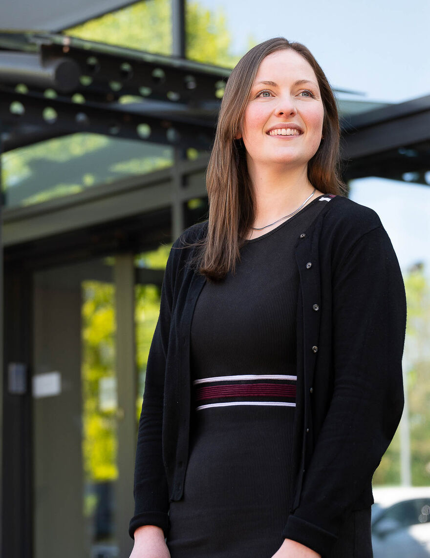 Emma Simmonds - Corporate Lawyer