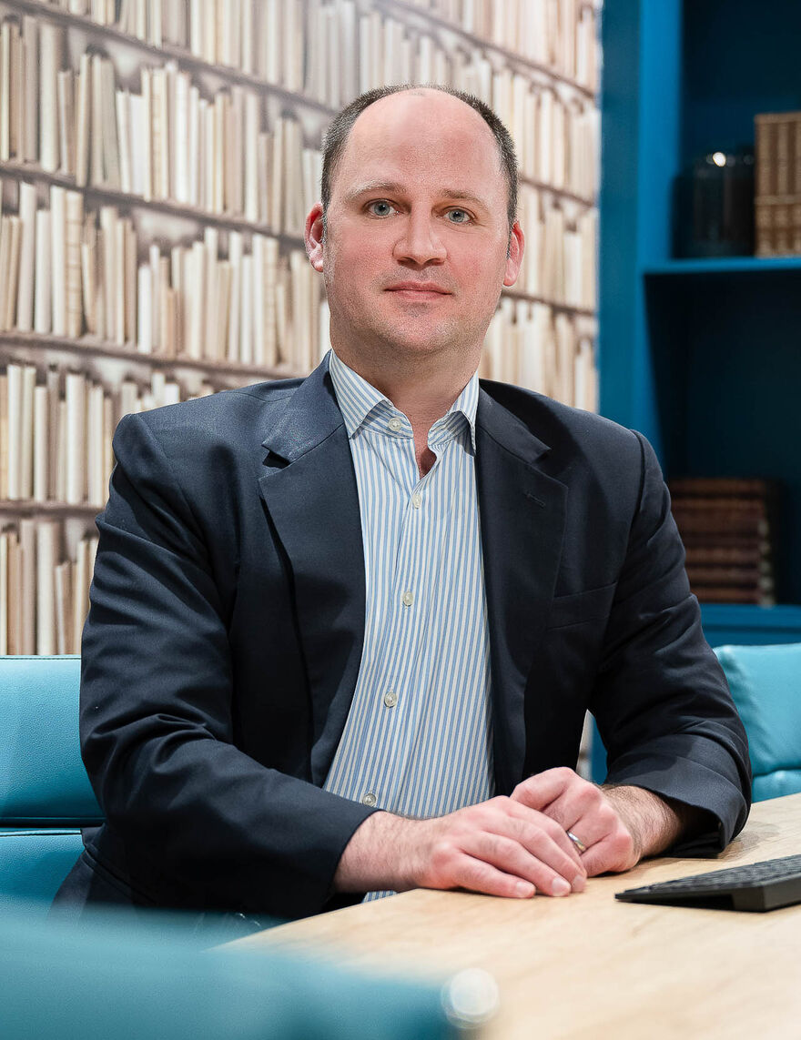 Max Windich - Commercial Lawyer