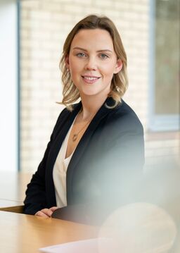 Megan Henthorn headshot
