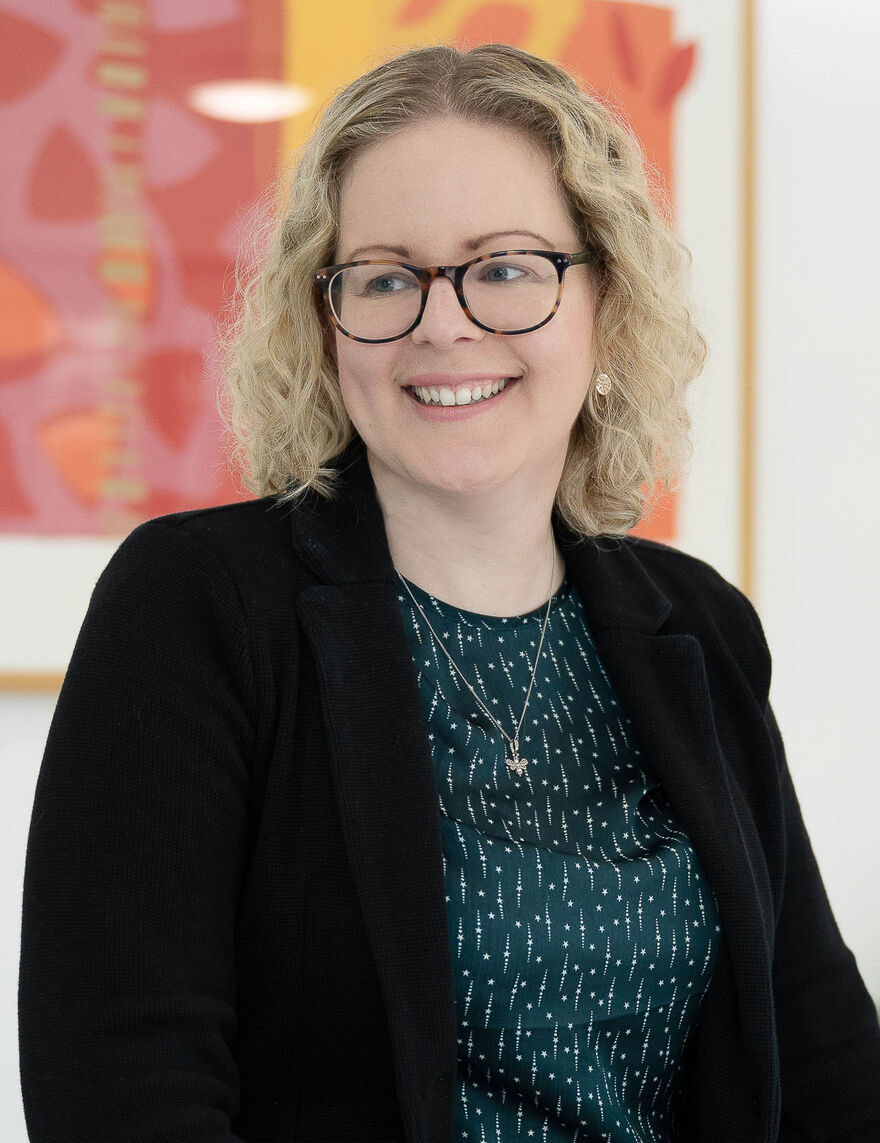 Elizabeth Thomas - Commercial Property Lawyer