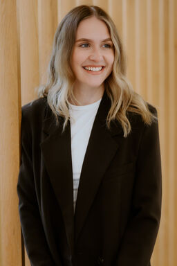 Headshot of Olivia Sullivan 